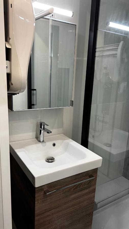 Embrun - Appartement 4/6 personnes avec extérieurs Extérieur photo
